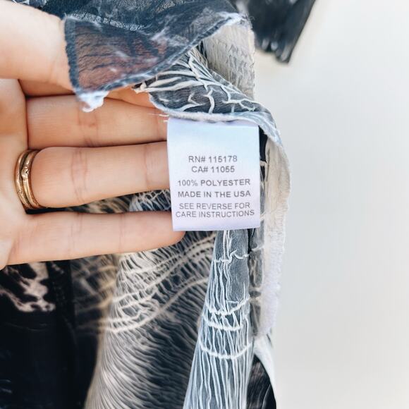 Komarov Black Marble Collared Long Sleeve Charmeuse Crinkle Mini Dress Small - Picture 8 of 10